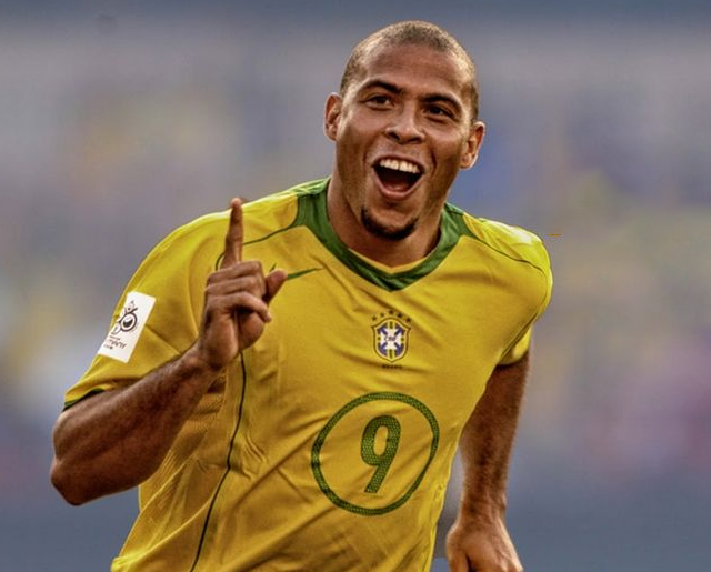 包含意大利杯清晨再迎强敌，辽宁本钢外线爆发，主帅态度：话题不断，身体对抗强度拉满的词条