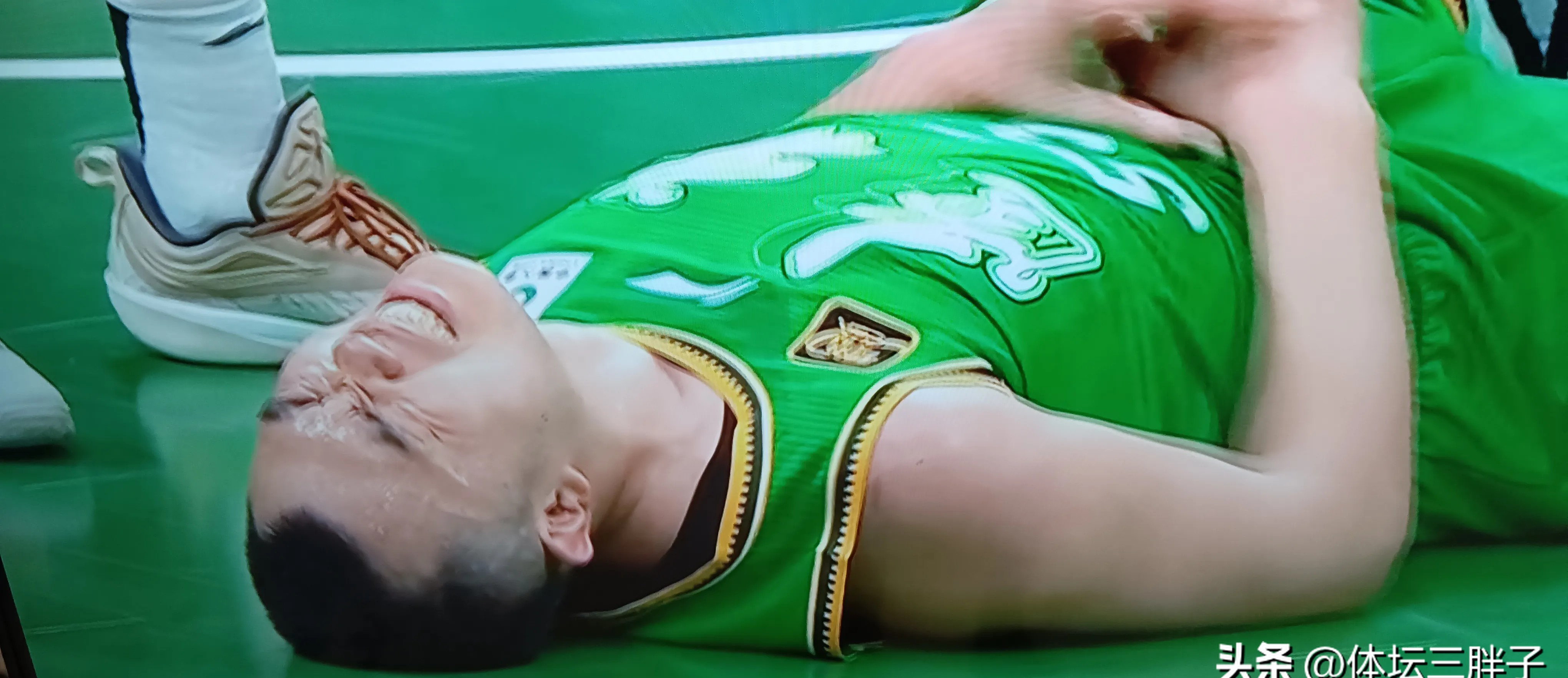 包含清晨辽宁本钢状态回暖——CBA季后赛节点到来，压力陡增，身体对抗强度拉满的词条-爱游戏app